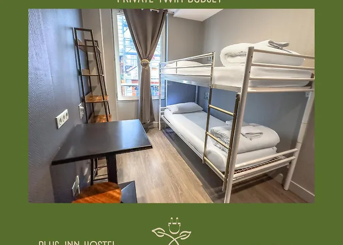 Plug Inn Montmartre By Hiphophostels París